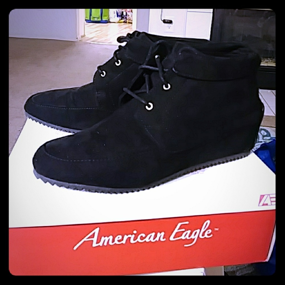 American Eagle Black Boot